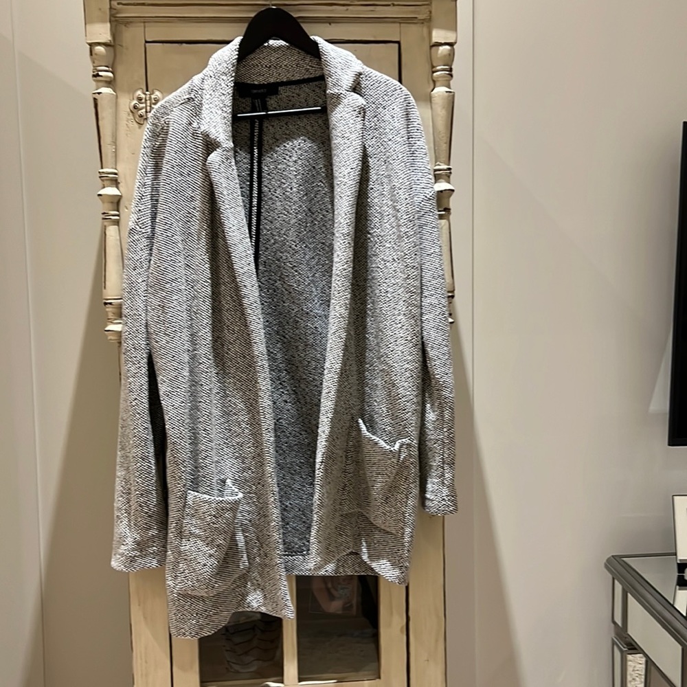Forever 21 sweater/coatigan